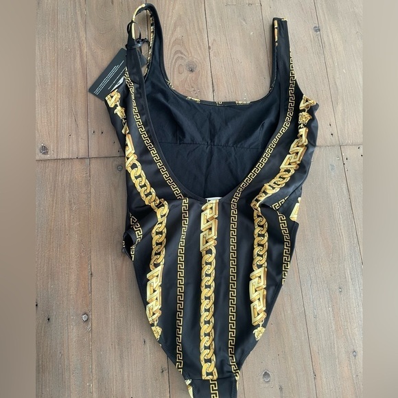 Versace Black & Gold Chain Strip Medusa one piece swimsuit NWT - Picture 6 of 8